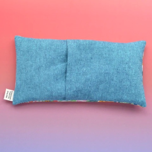 Lavender Weighted Eye Pillow in Spring Breeze Floral Canvas Rifle Paper Co NWT - Picture 4 of 4